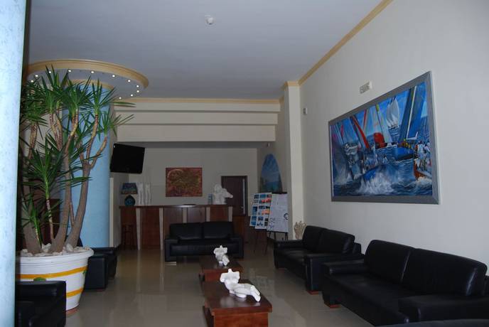 Imagen de los interiores del Hotel Marechiaro, San Menaio. Foto 20