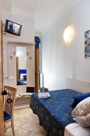 Imagen de la habitación del Hotel Marechiaro, Termini. Foto 11