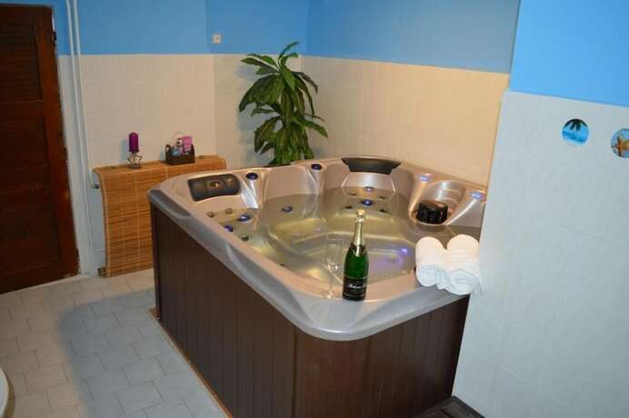 Imagen general del Hotel Maredis. Foto 11