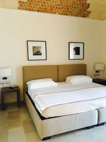 Imagen de la habitación del Hotel Marè Resort. Foto 5