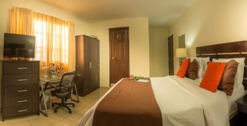 Imagen de la habitación del Hotel Marela. Foto 8