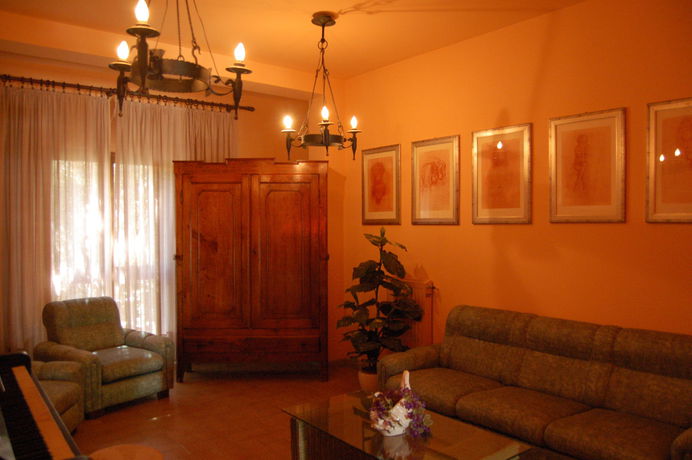 Imagen de la habitación del Hotel Marelba. Foto 11