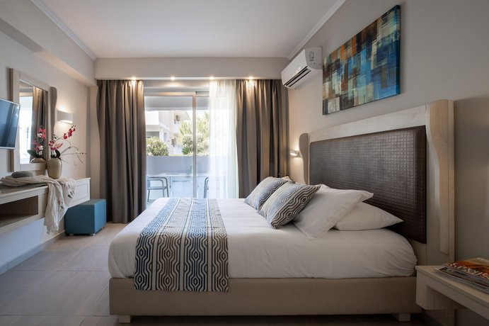 Imagen de la habitación del Hotel Marelen. Foto 15