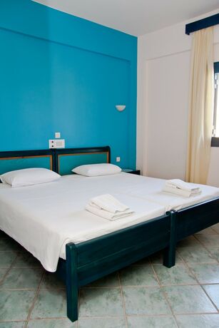 Imagen general del Hotel Marelina Villas. Foto 6