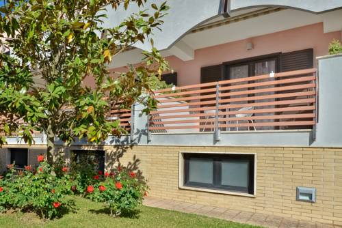 Imagen de la habitación del Hotel Mareluna. Foto 7