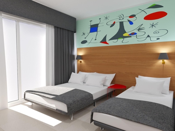 Imagen de la habitación del Hotel Maremagnum Lloret. Foto 16