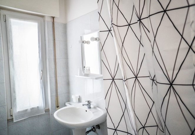 Imagen de la habitación del Hotel Maremola. Foto 19