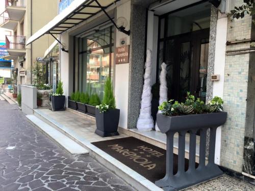 Imagen de la habitación del Hotel Maremola, Pietra Ligure. Foto 9