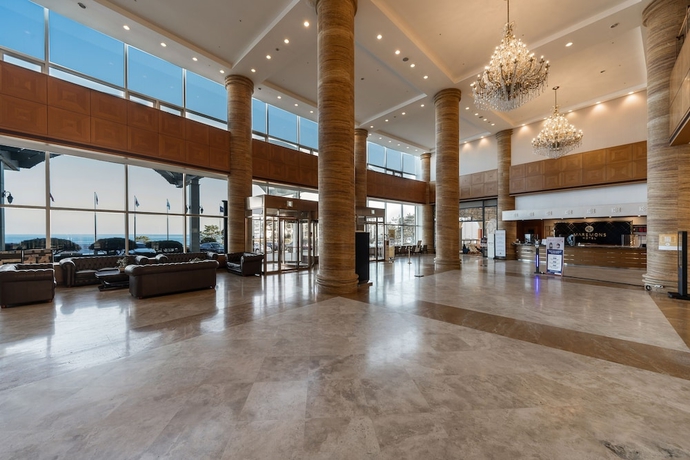 Imagen de los interiores del Hotel Maremons. Foto 18