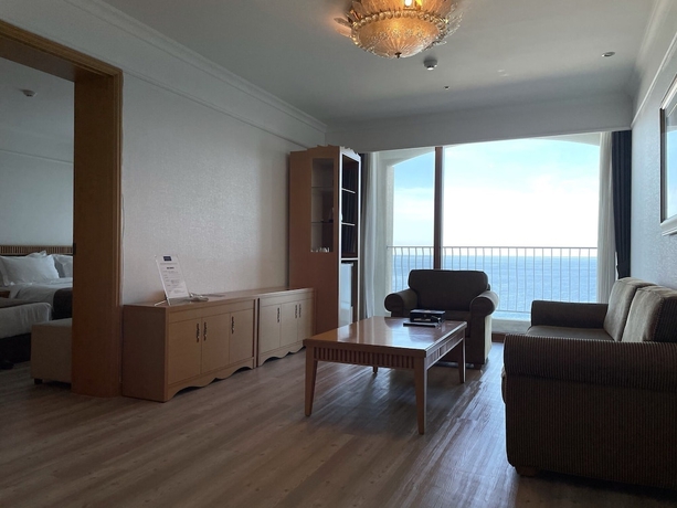 Imagen de la habitación del Hotel Maremons. Foto 17