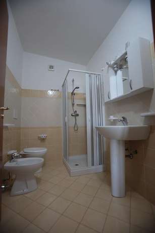 Imagen de la habitación del Hotel Maremonti, Joppolo. Foto 11
