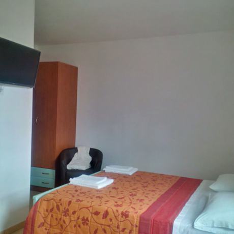 Imagen de la habitación del Hotel Maremonti, Joppolo. Foto 15