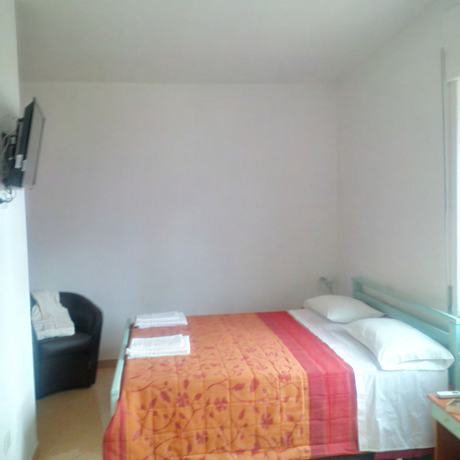 Imagen de la habitación del Hotel Maremonti, Joppolo. Foto 17