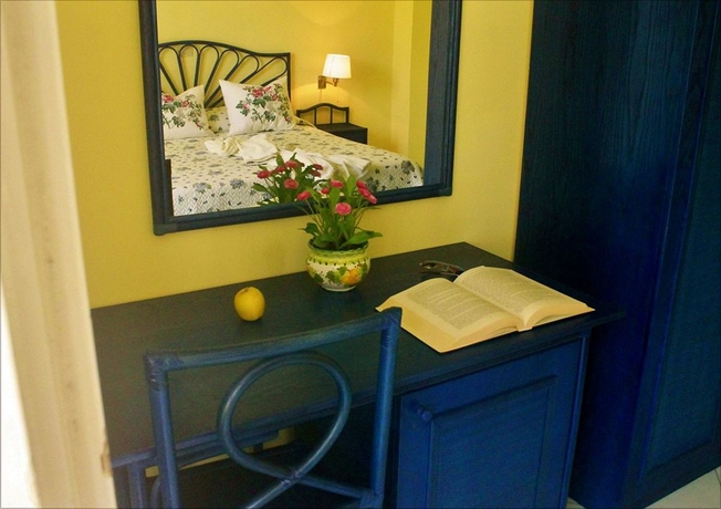 Imagen de la habitación del Hotel Maremonti, Panza. Foto 7