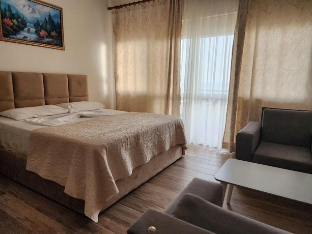 Imagen de la habitación del Hotel Maren Durres. Foto 1