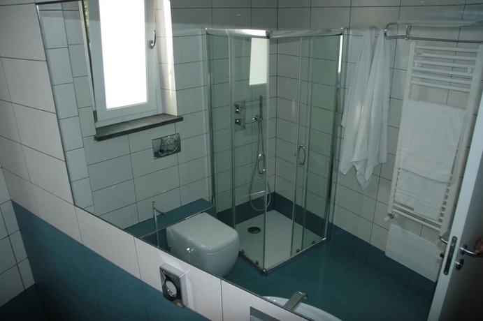 Imagen de la habitación del Hotel Mareneve Resort. Foto 9