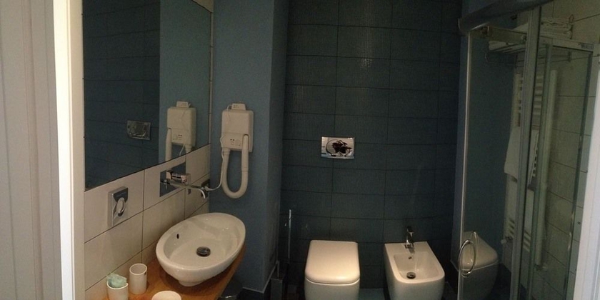 Imagen de la habitación del Hotel Mareneve Resort. Foto 11
