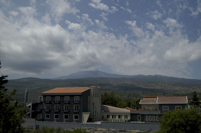 Imagen general del Hotel Mareneve Resort. Foto 7