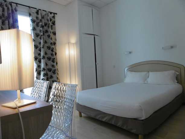 Imagen de la habitación del Hotel Marengo. Foto 7