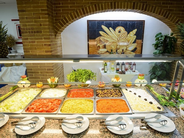 Imagen del bar/restaurante del Hotel Mareny. Foto 5