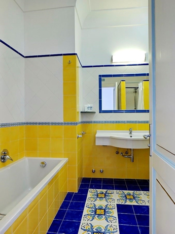 Imagen de la habitación del Hotel Maresca Praiano. Foto 10