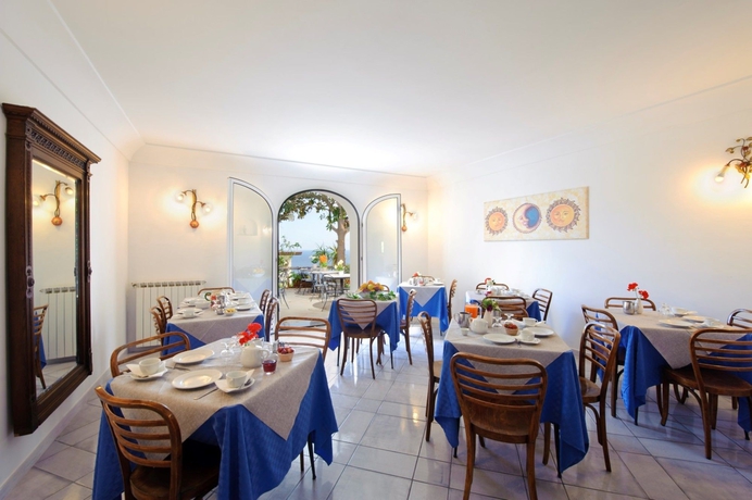 Imagen del bar/restaurante del Hotel Maresca Praiano. Foto 4