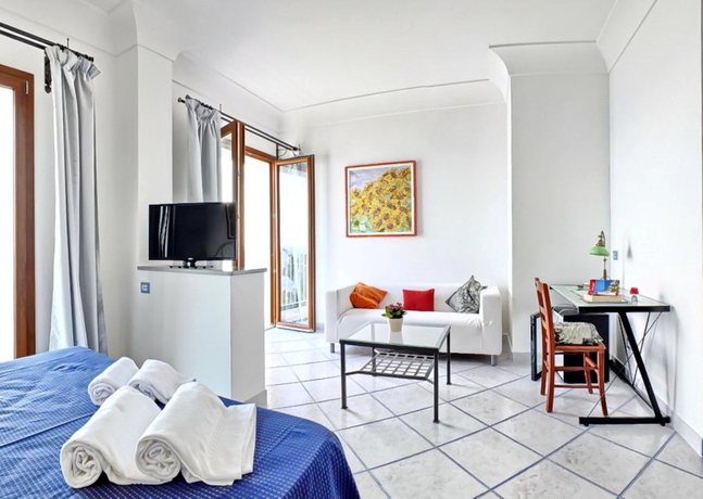 Imagen de la habitación del Hotel Maresca Praiano. Foto 14