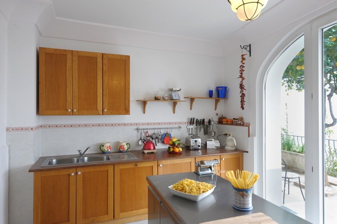 Imagen del bar/restaurante del Hotel Maresca Praiano. Foto 5