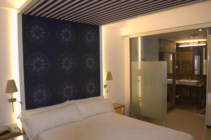 Imagen de la habitación del Hotel Marfil. Foto 5
