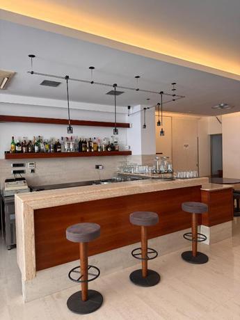Imagen del bar/restaurante del Hotel Marfil. Foto 4