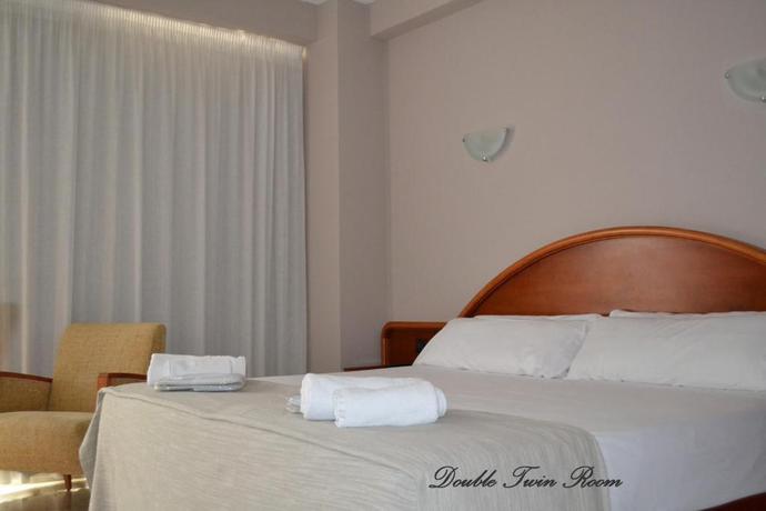 Imagen general del Hotel Marfil. Foto 7