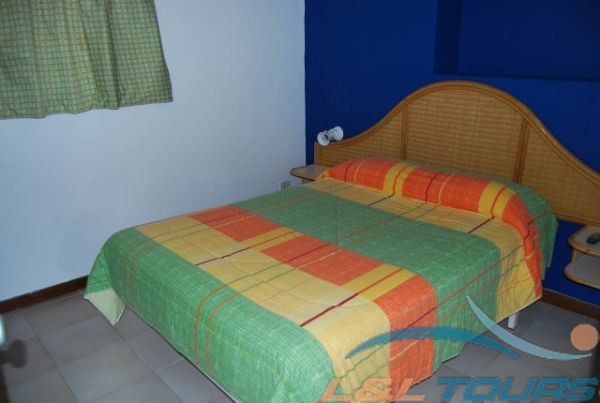 Imagen de la habitación del Hotel Margabella Suites. Foto 5