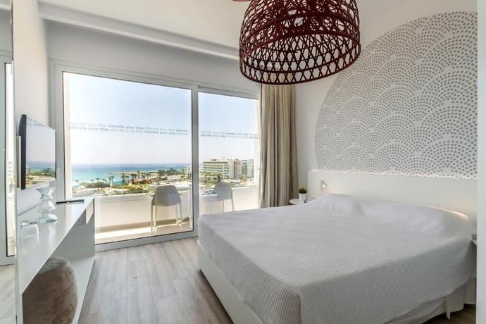 Imagen de la habitación del Hotel Margadina Lounge. Foto 6