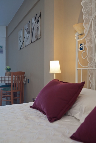 Imagen de la habitación del Hotel Margarenia. Foto 4