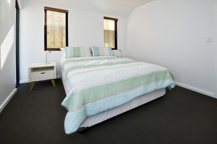 Imagen de la habitación del Hotel Margaret River Bungalows. Foto 10