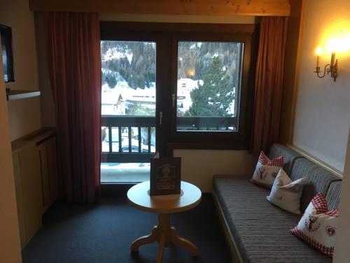 Imagen de la habitación del Hotel Margarete Maultasch. Foto 3