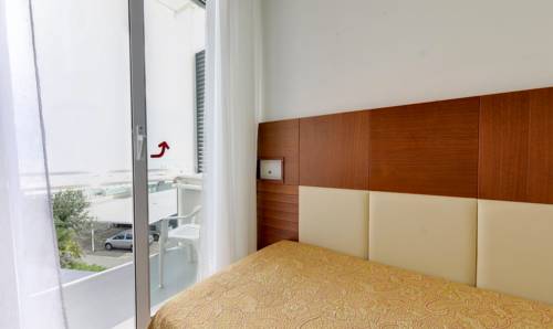 Imagen de la habitación del Hotel Margareth. Foto 5