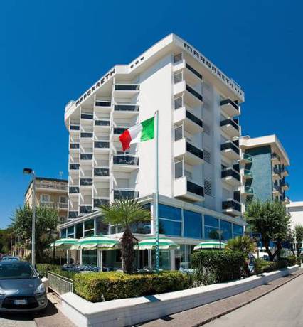 Imagen de la habitación del Hotel Margareth. Foto 10