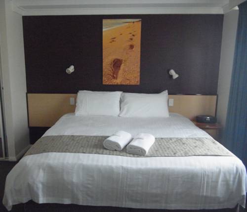 Imagen de la habitación del Hotel Margarets Beach Resort. Foto 2