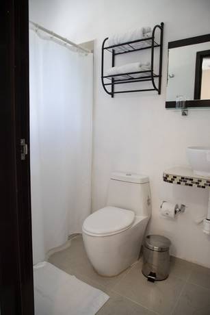 Imagen de la habitación del Hotel Margarett. Foto 6