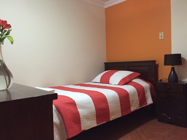 Imagen de la habitación del Hotel Margarita 2. Foto 11