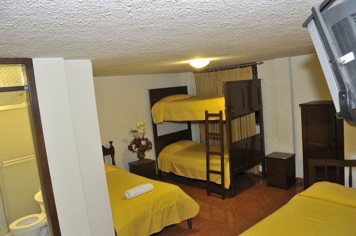 Imagen de la habitación del Hotel Margarita 2. Foto 16