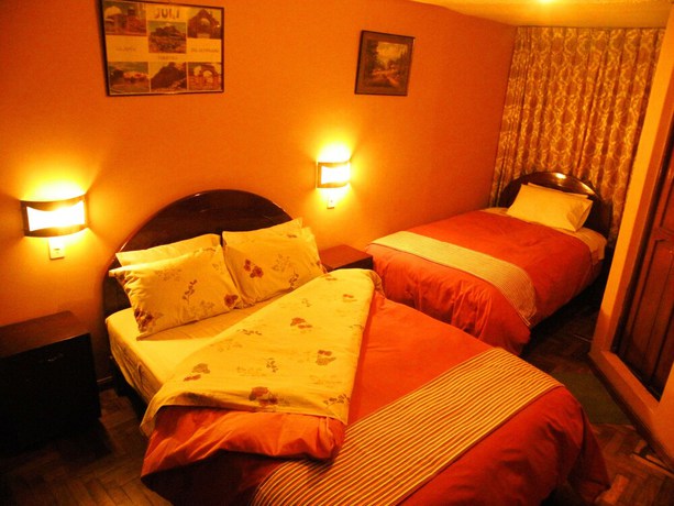 Imagen de la habitación del Hotel Margarita, Puno. Foto 13