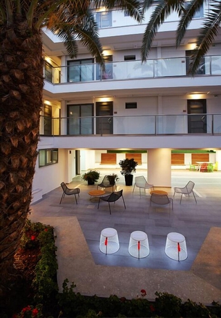 Imagen de los interiores del Hotel Margarita Sea Side. Foto 18