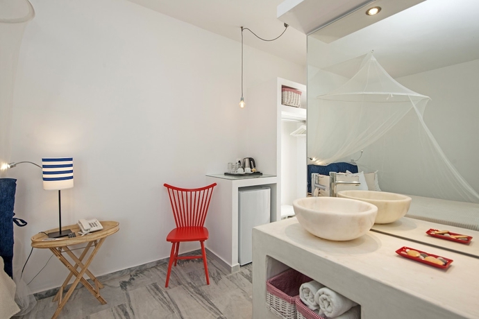 Imagen de la habitación del Hotel Margarita Studios Ambelas. Foto 17