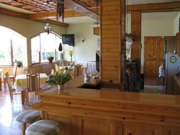 Imagen del bar/restaurante del Hotel Margarita, Trakata. Foto 2