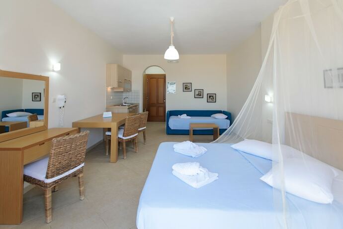 Imagen de la habitación del Hotel Margaritari. Foto 18