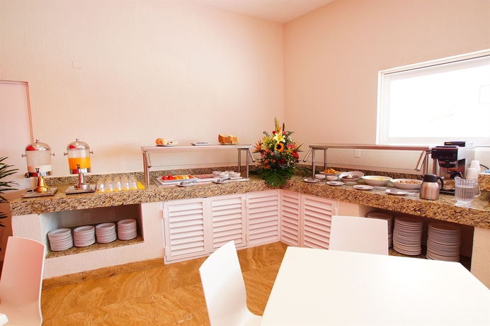 Imagen del bar/restaurante del Hotel Margaritas Cancun. Foto 5