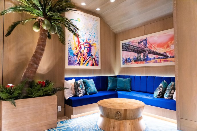 Imagen de los interiores del Hotel Margaritaville Resort Times Square. Foto 7