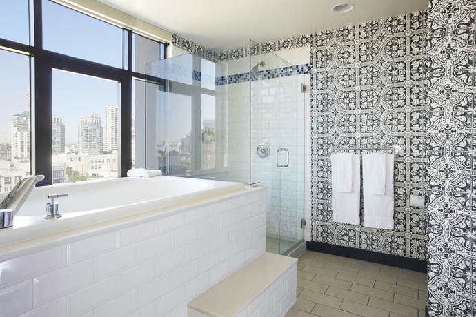 Imagen de la habitación del Hotel Margaritaville San Diego Gaslamp Quarter. Foto 4